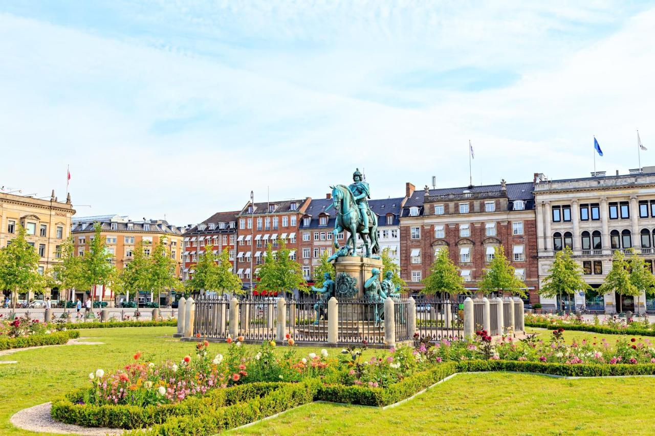 Stylish With Balcony In The Heart Of * Copenhagen